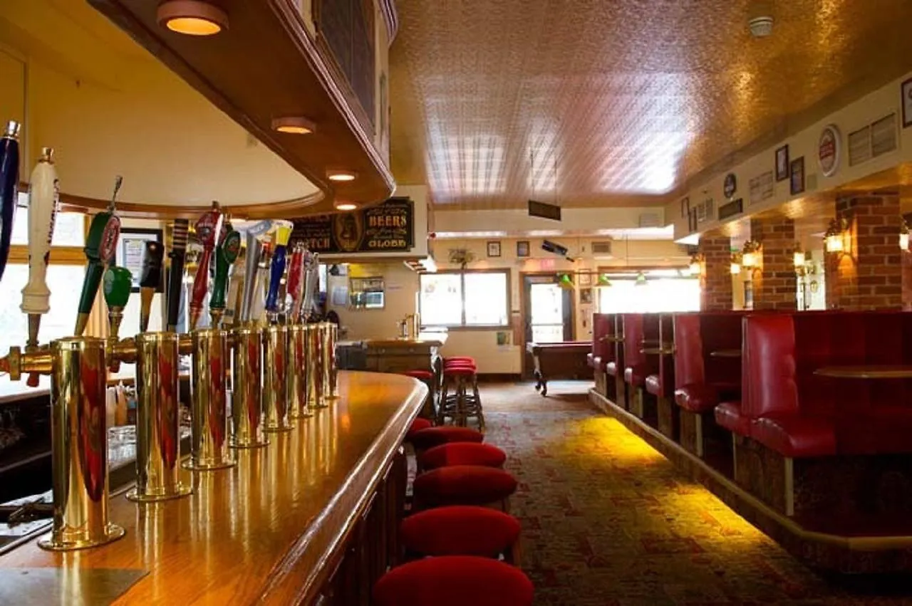 **  טורונטו Madison Manor Boutique Hotel קנדה